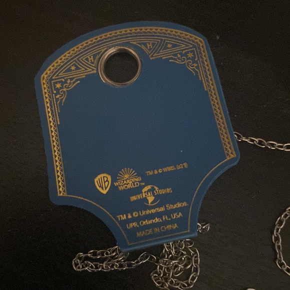 Slughorn Necklace, Universal World of Harry Potter - Picture 2 of 3